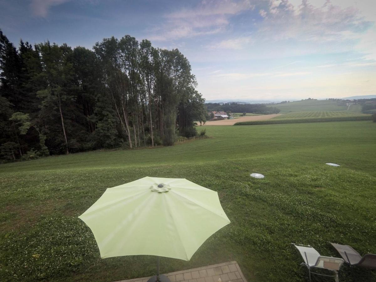 Ferienwohnung Im Bayerischen Wald Tittling Exterior photo